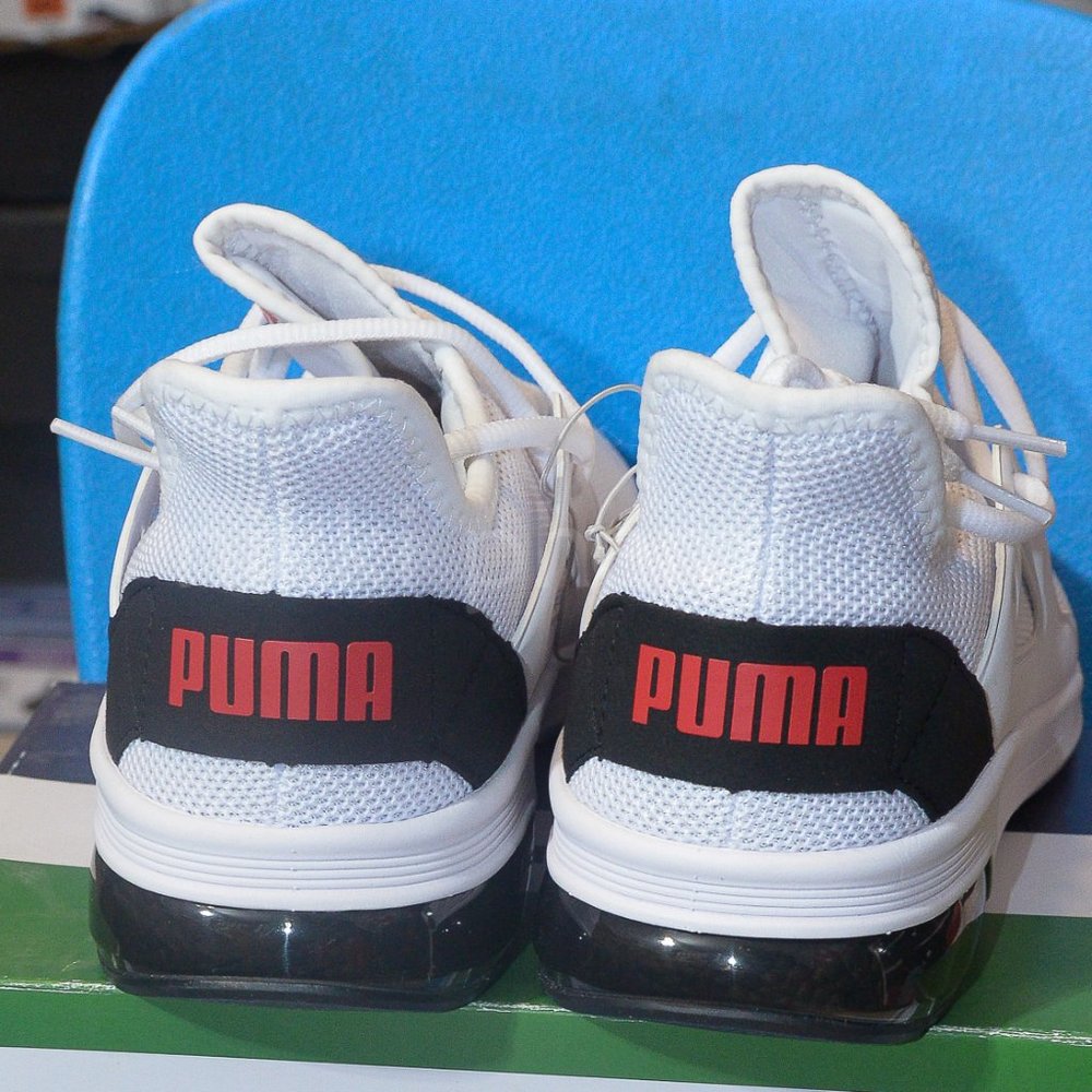 Brand new PUMA Men's Electron Street Shoe in white - Picture 7 of 7